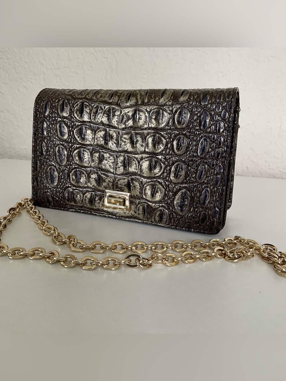Brahmin Umbra Sara Crossbody/Clutch with gold chain HTF